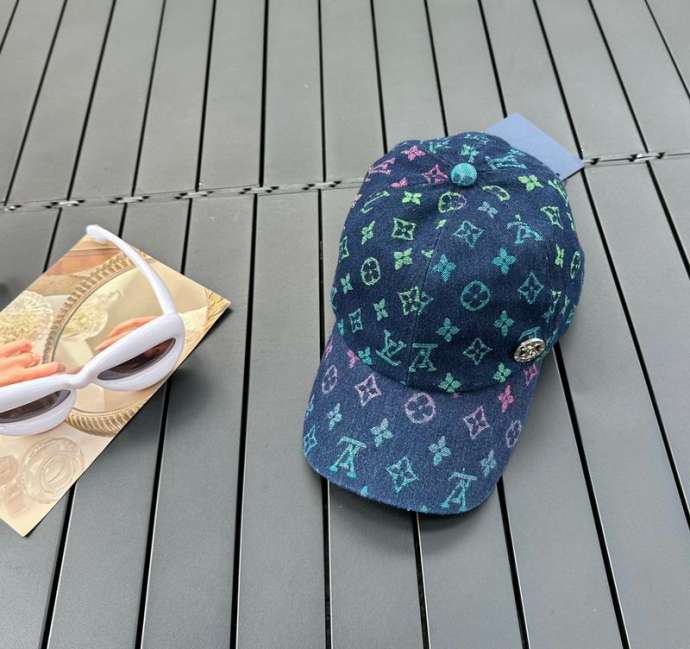 Picture of LV Cap _SKULVcap0704033478